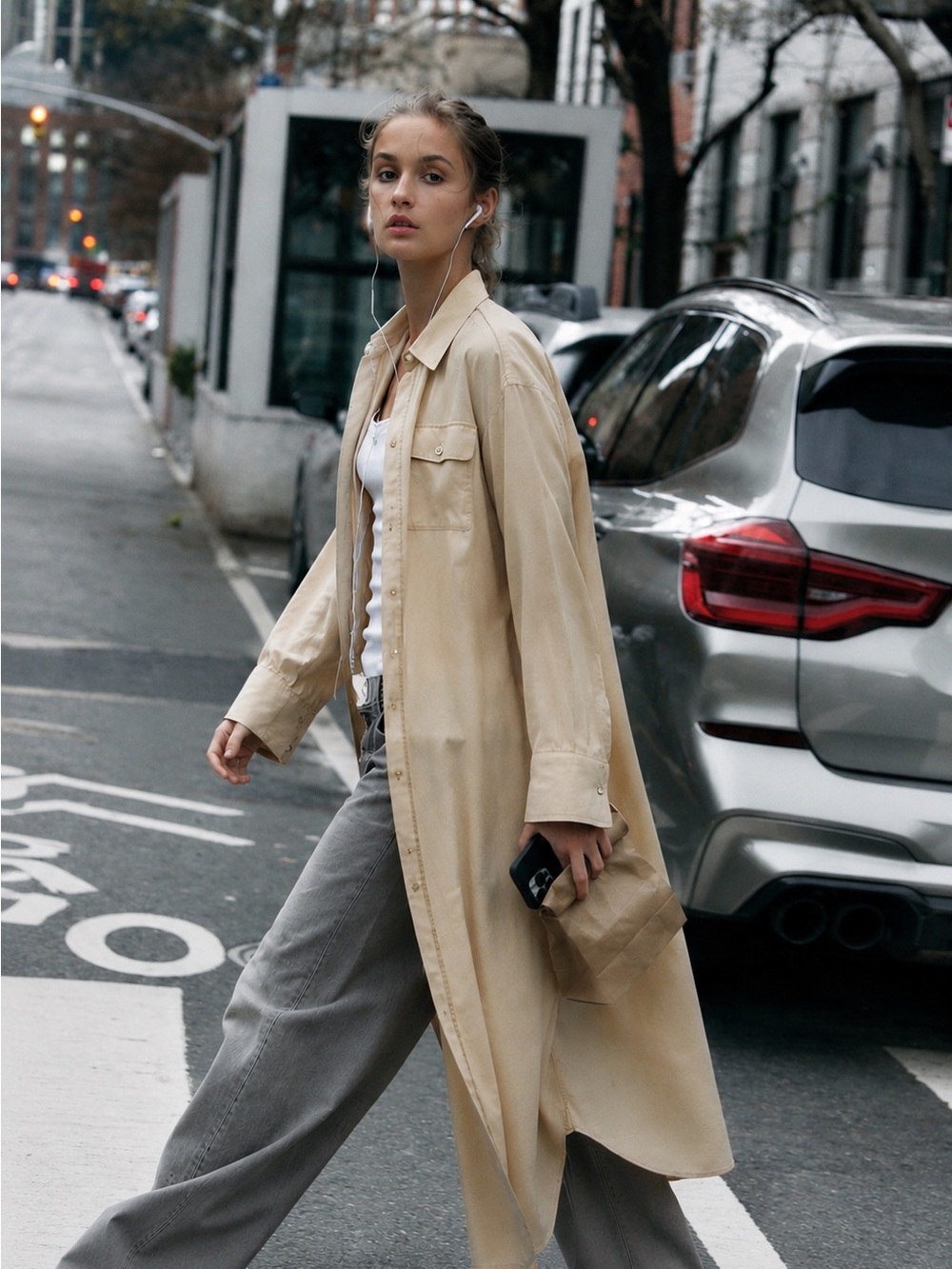Unique neutral dress-cape 🤍with belt.